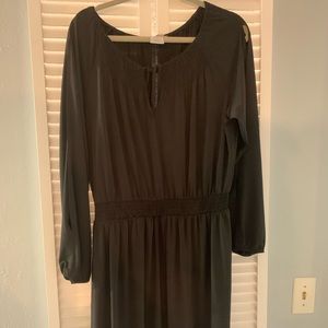 Key hole neck dress with cold shoulder cut outs!